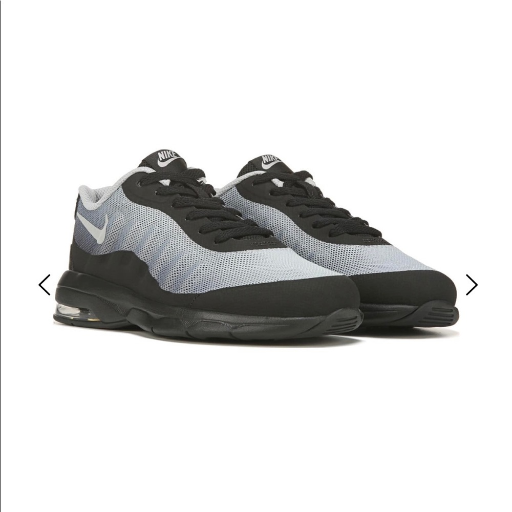 In great condition! Nike Air Max Invigor